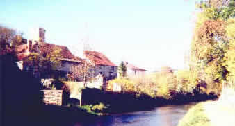 Canal de Bourgogne à Montbard